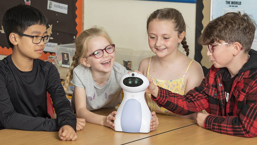 TTS OTI Robot