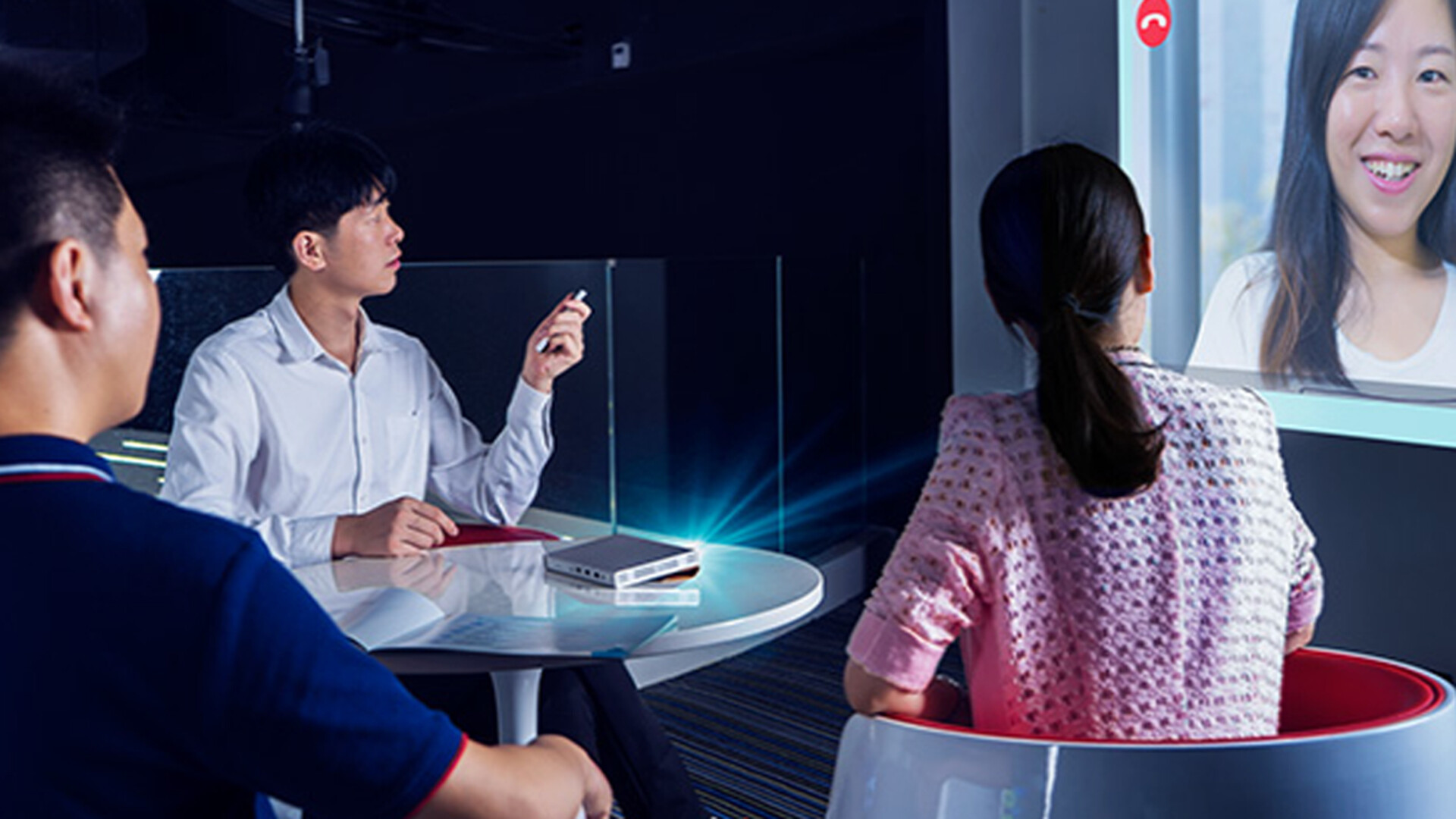 Business Projector Design